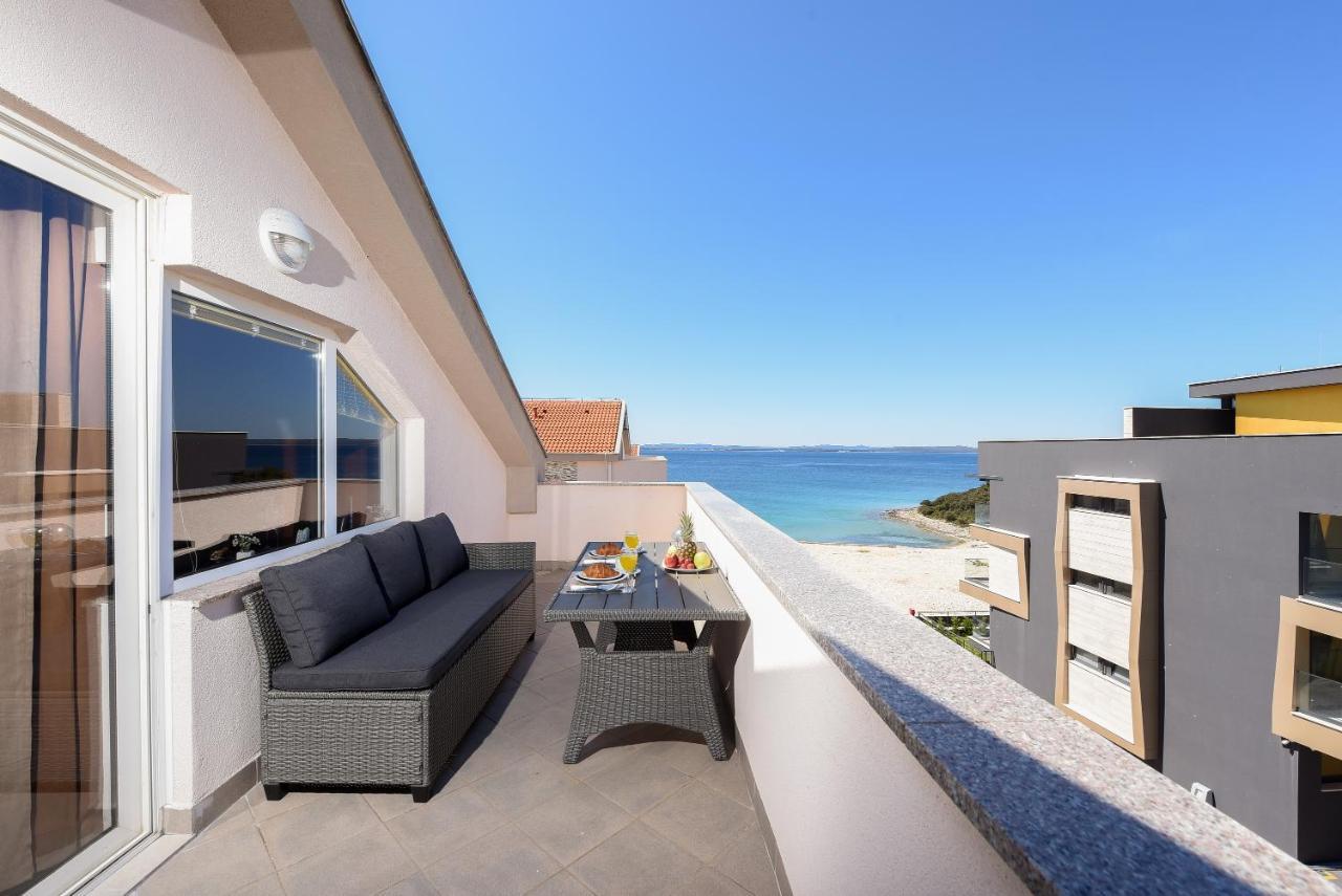 Sunset Beach Suites Kozino Exterior photo